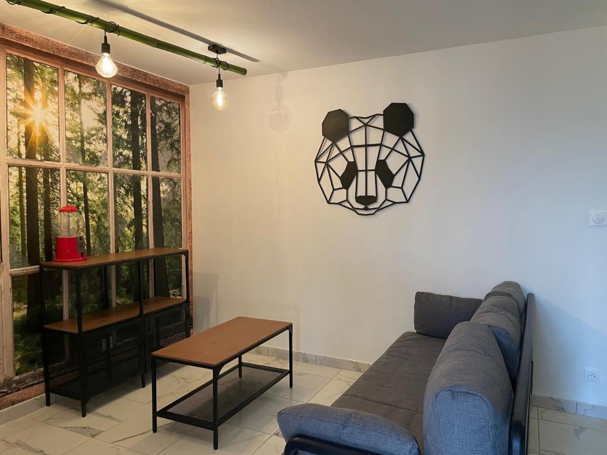 Reve De Panda Avec Sauna Et Jacuzzi Privatif Abrest Eksteriør billede